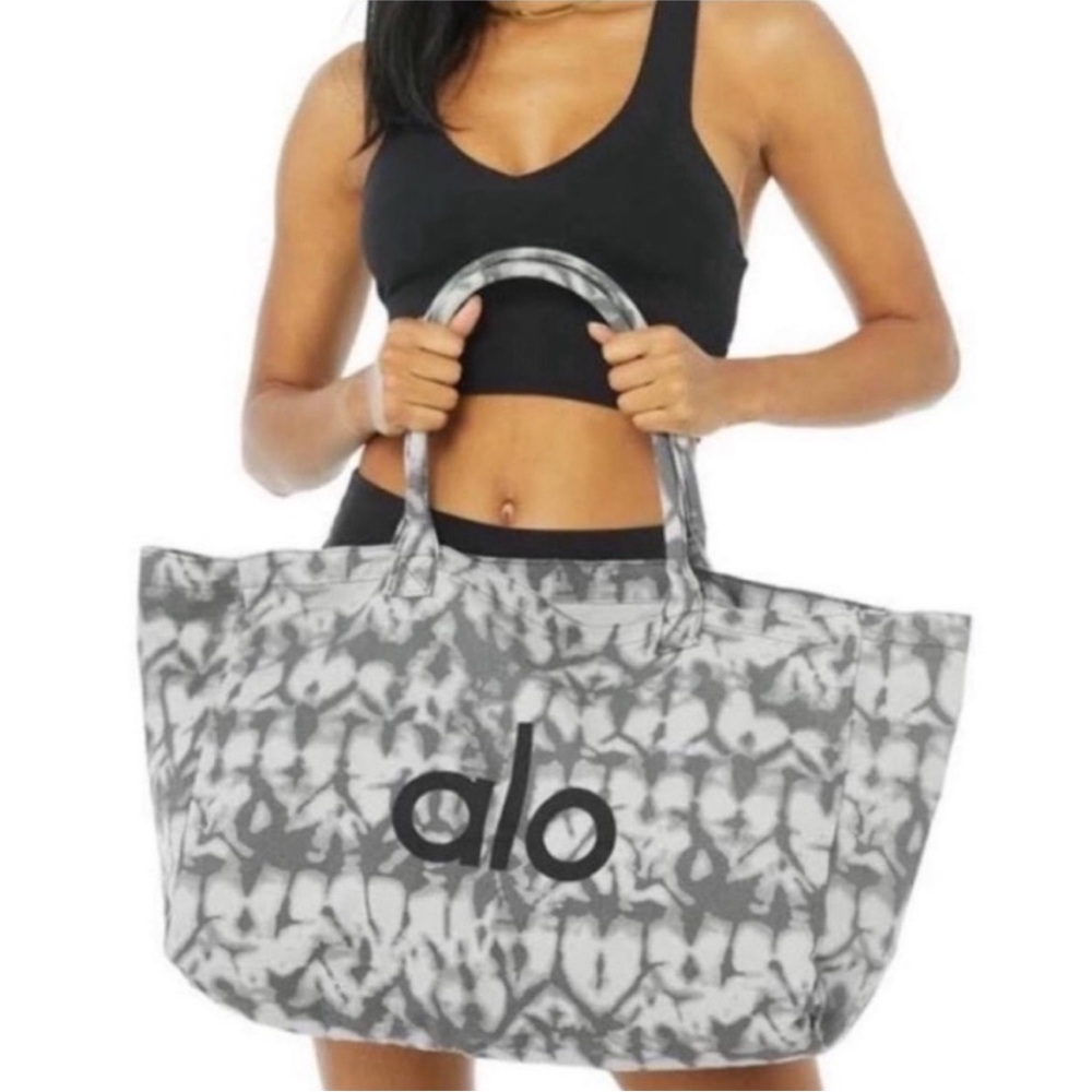 ✨ALO✨Yoga Tie Dye Gray Large Tote Bag